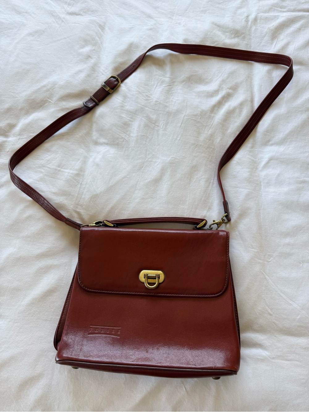Texier French Leather Structured Leather Shoulder Bag with Gold Hardware - Picture 5 of 6